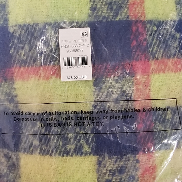 FP Vozy Cabin Throw Blanket New In Bag - Picture 2 of 2